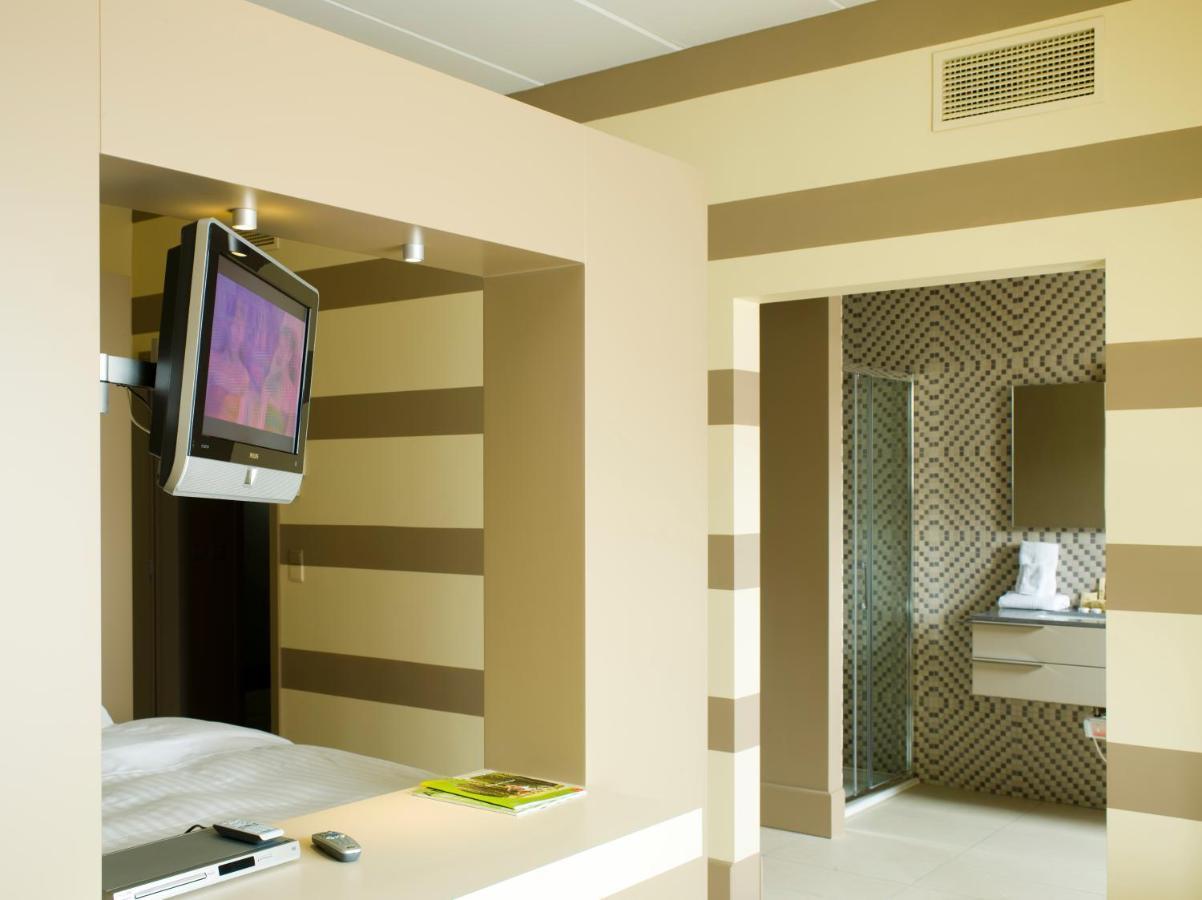 Hotel Recour Poperinge Exterior foto