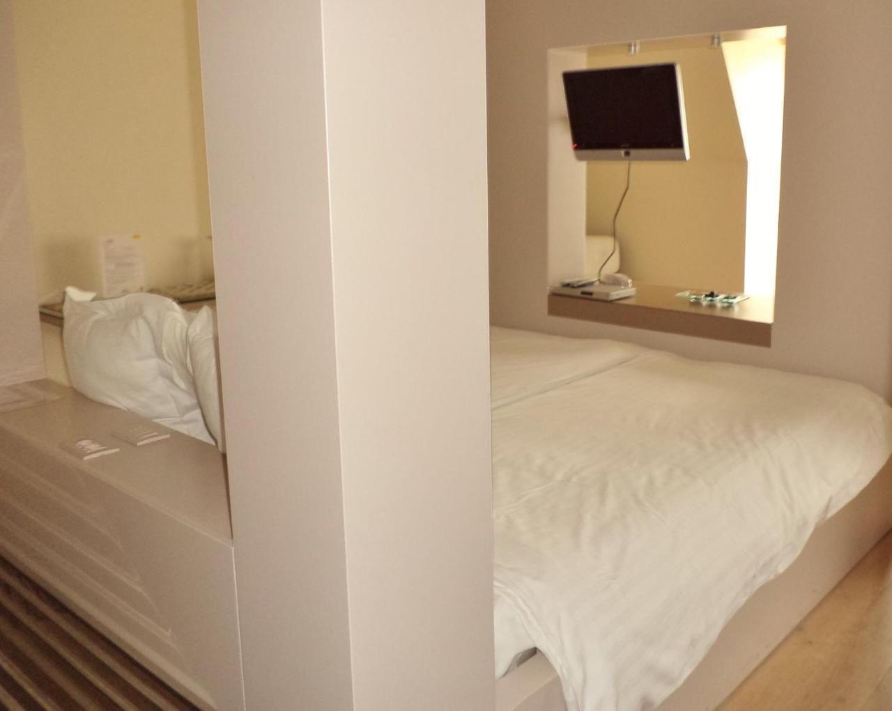 Hotel Recour Poperinge Exterior foto